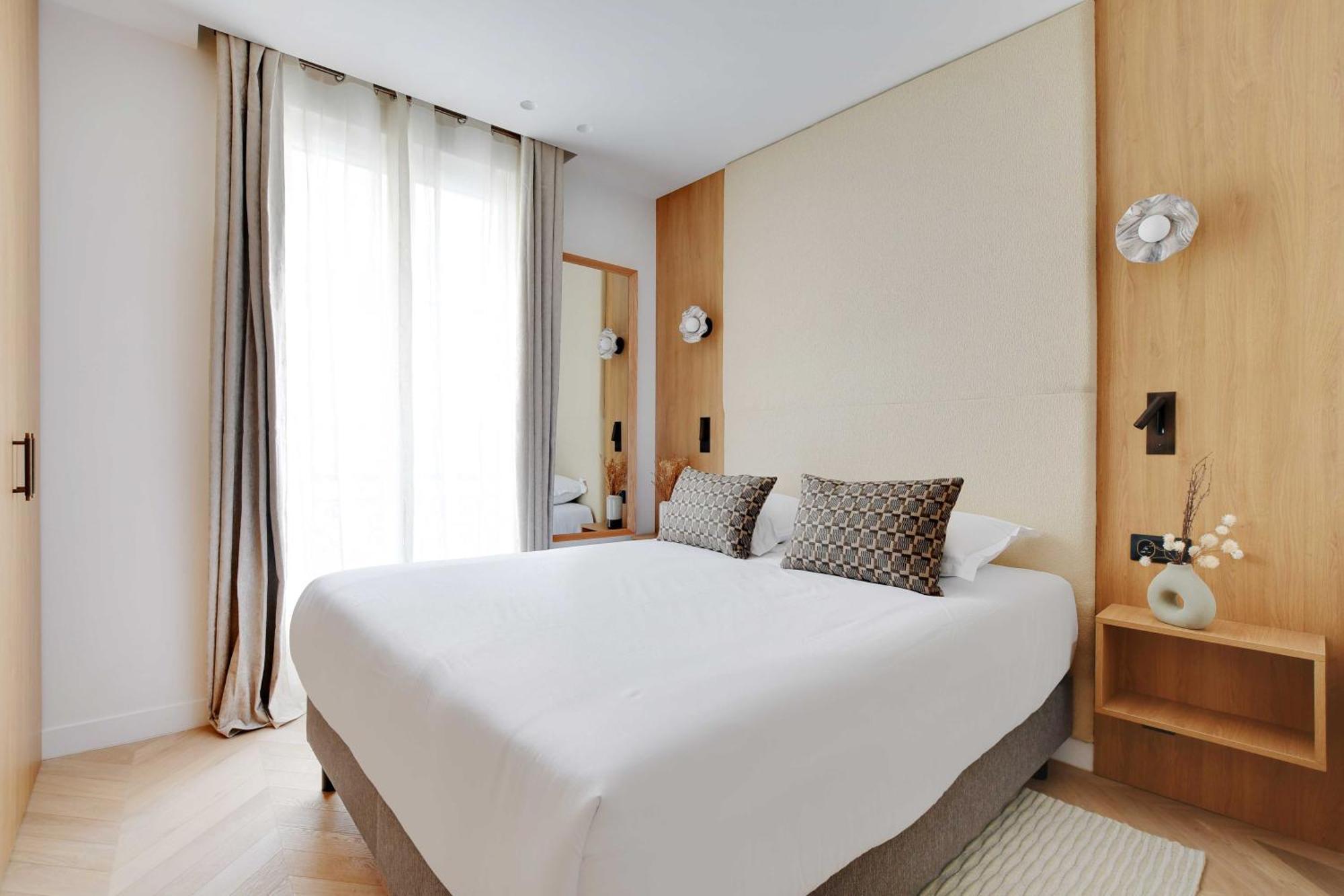 Moderne - 3br-6p - Montorgueil